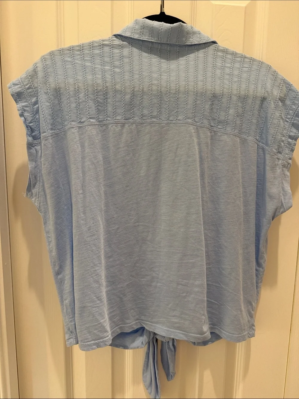 LOFT Light Blue Short-Sleeve Button Front Tie Hem Shirt - Picture 3 of 4